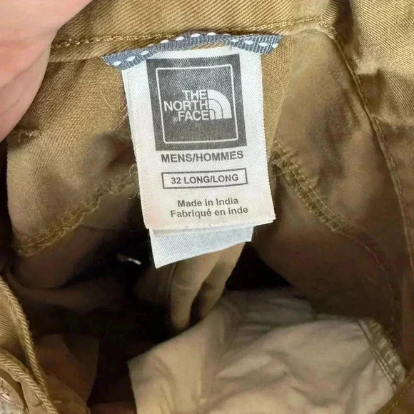 The North Face shorts - Picture 3 of 3